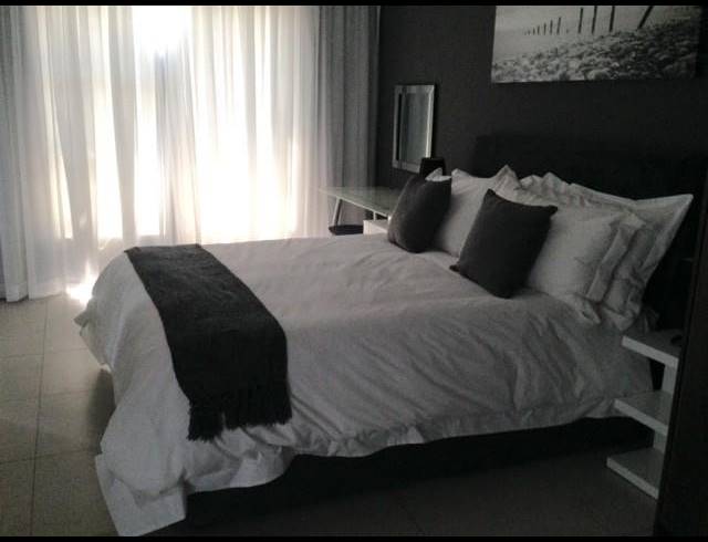 2 BEDROOM PROPERTY TO RENT IN SANDOWN